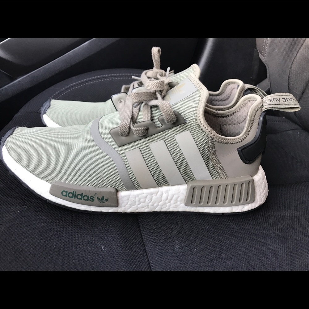 Adidas NMD_R1 Olive