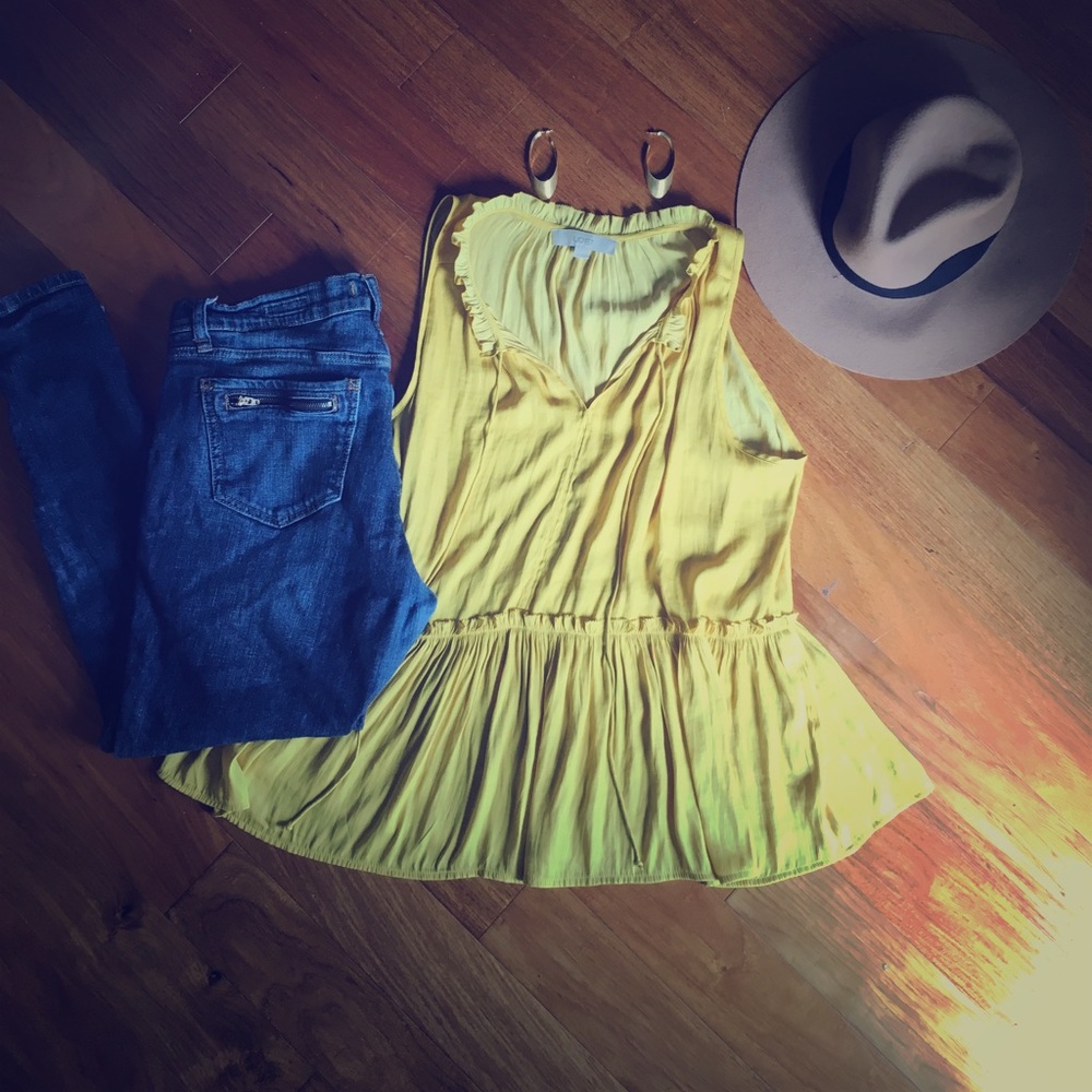 Ann Taylor Loft ruffled peplum top