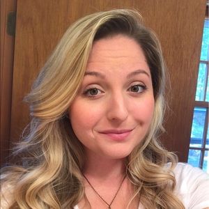 Meet your Posher, Nichole