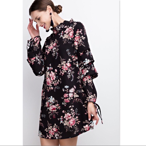 💝💕🎀BLACK FLORAL PRINT MOCK NECK DRESS - Picture 2 of 7