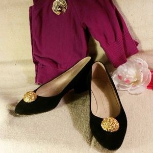 Vintage Bruno Magli Black suede block heels