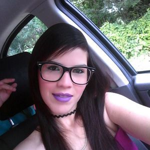 Meet your Posher, Nora