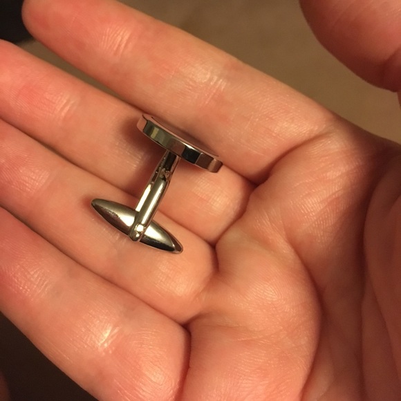 Silver metal and black onyx cuff links - Picture 3 of 6