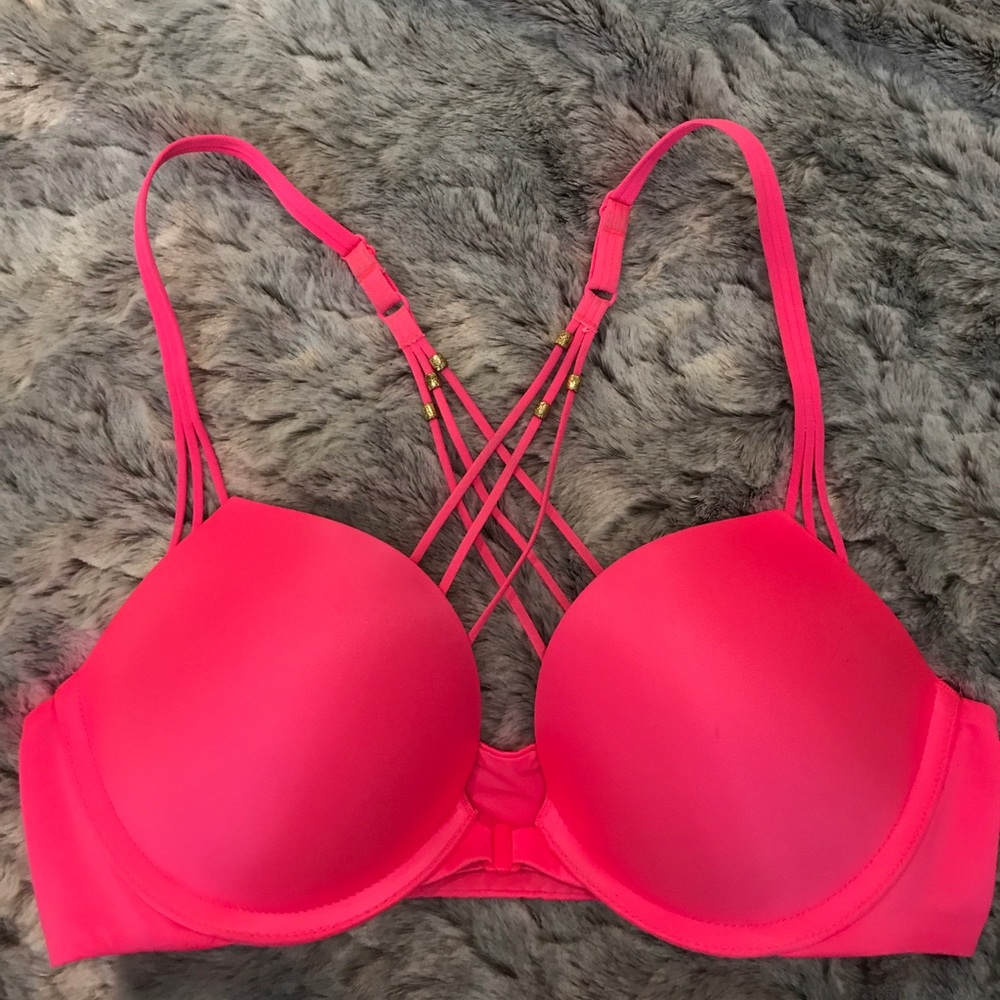 Victoria’s Secret Bombshell Bra