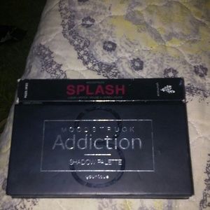 Youniqe addiction shadow pallet 3 younique liquid