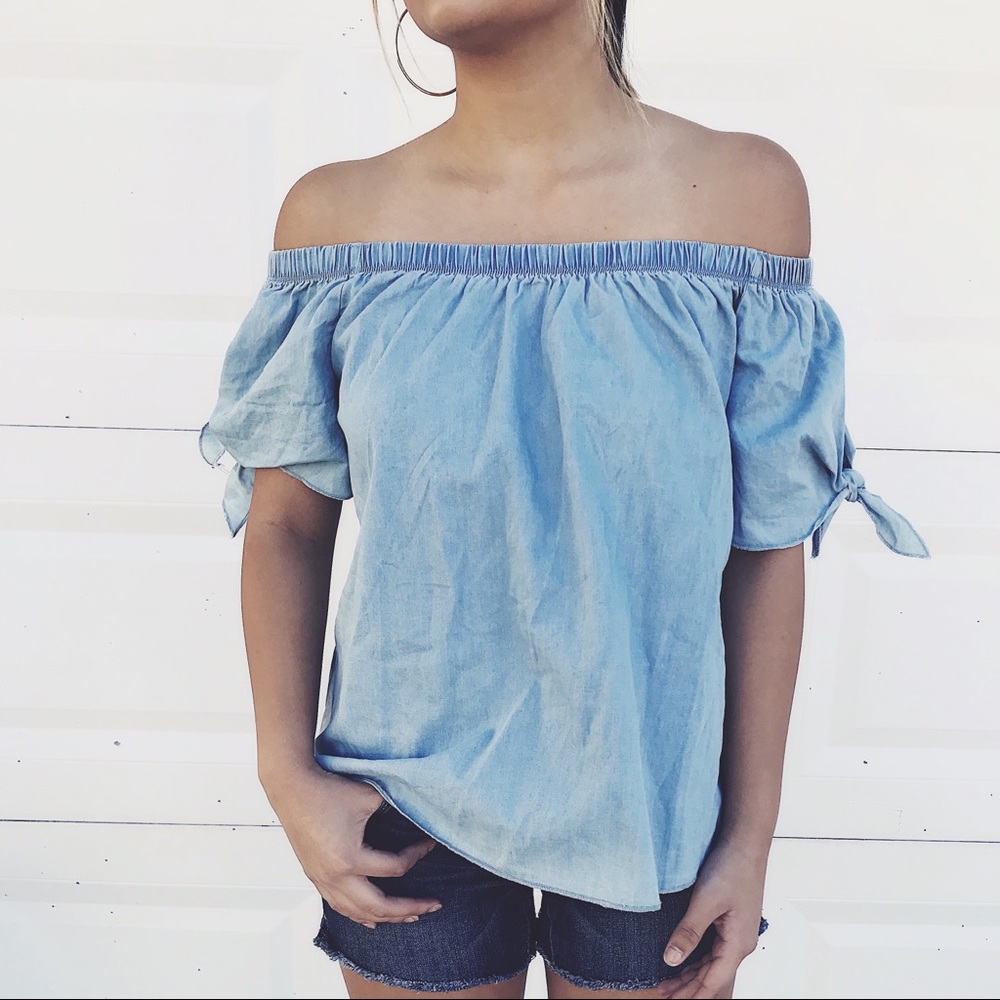 Of the shoulder top
