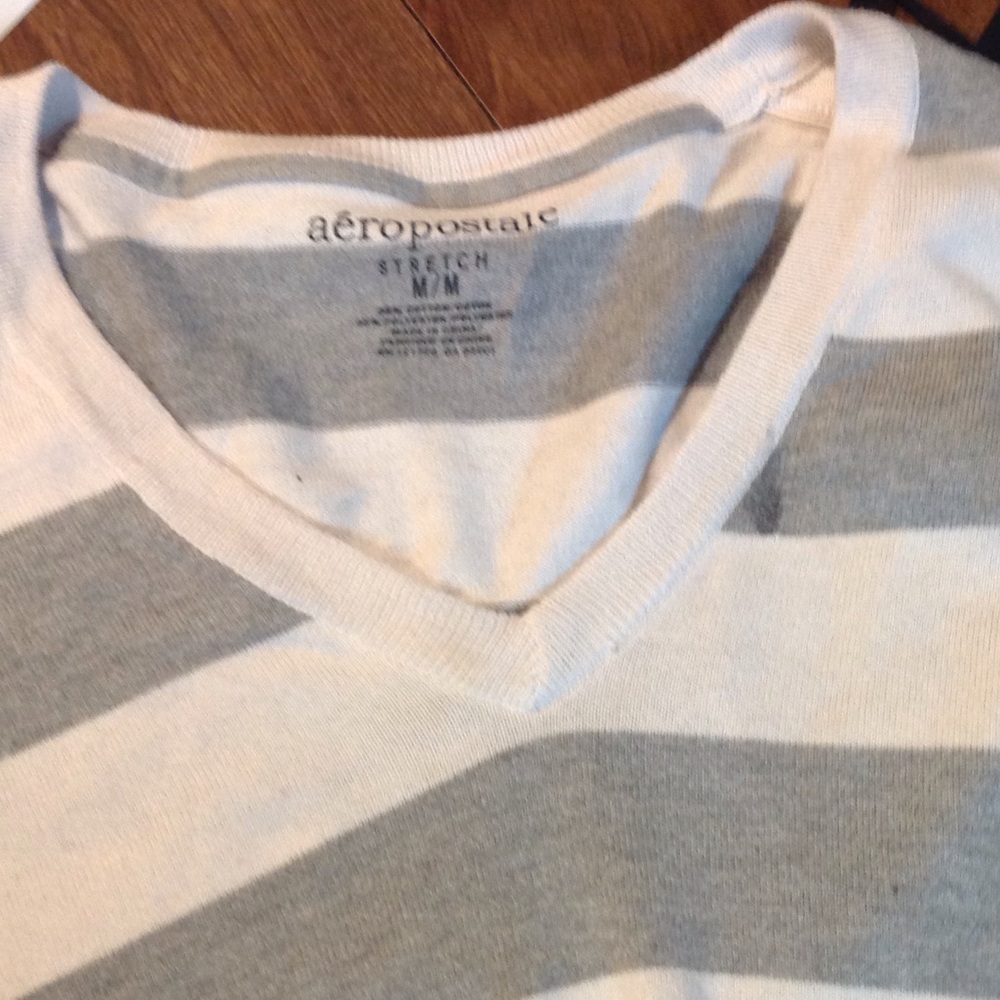Aéropostale striped shirt