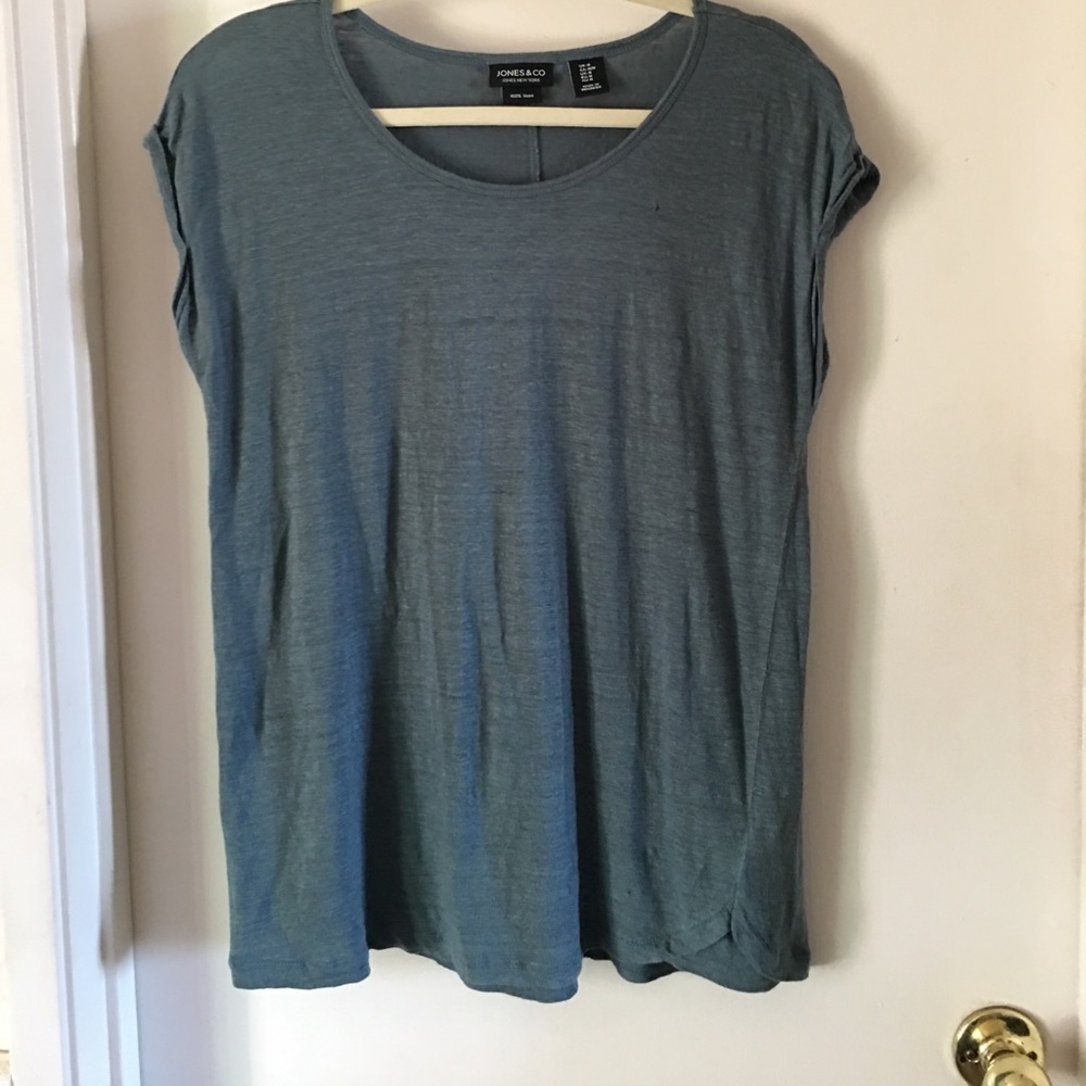 Linen teal colored top w/small cuffed sleeve sz m