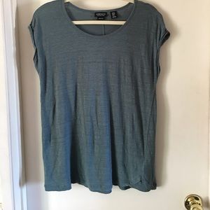 Linen teal colored top w/small cuffed sleeve sz m