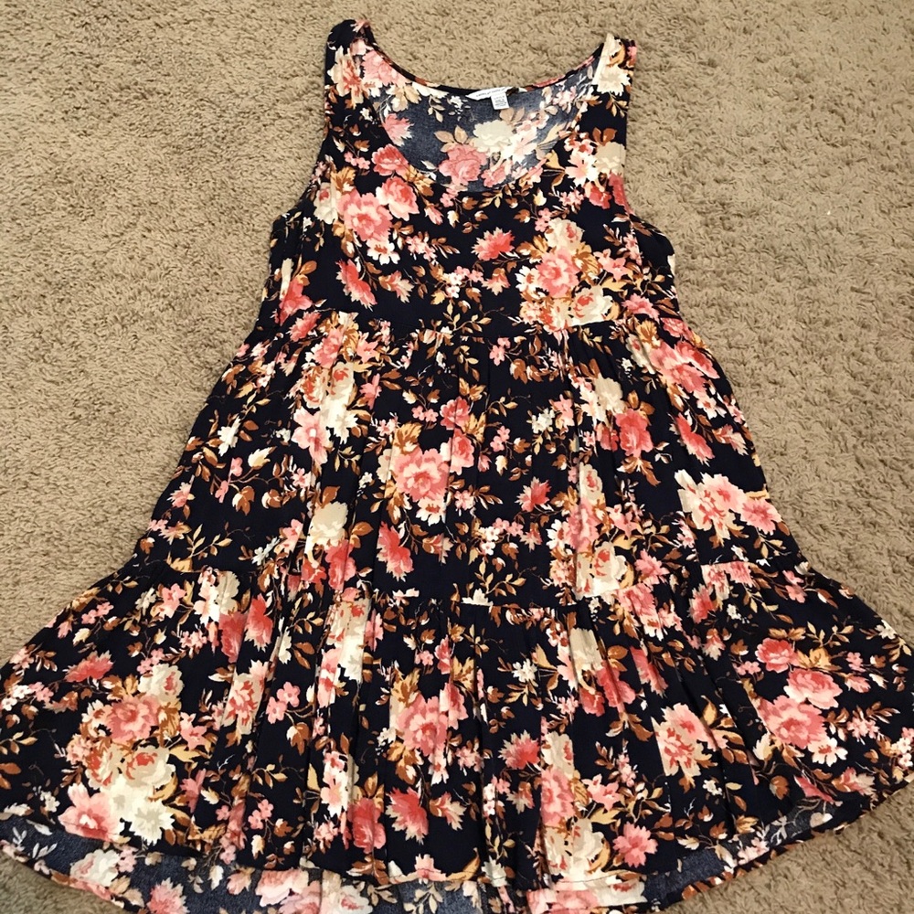 Dress/long floral shirt. Gently used. 100% viscose