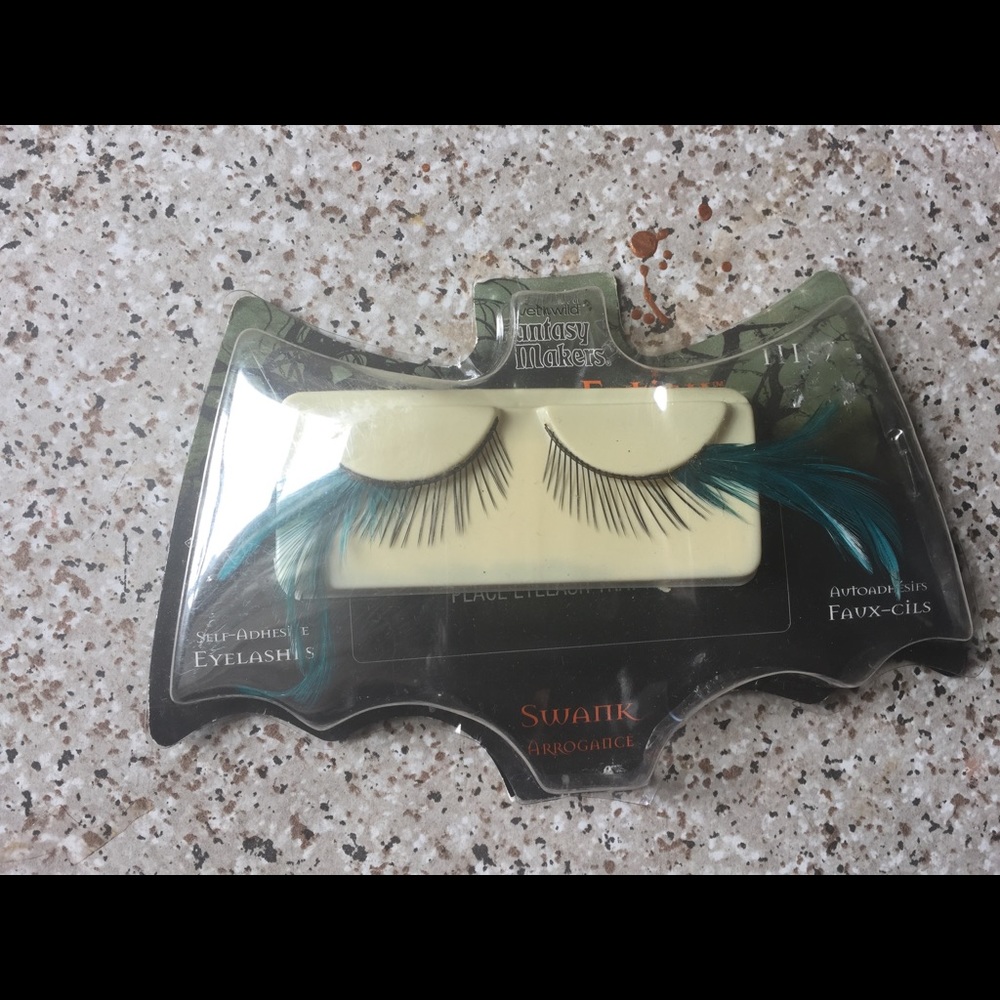 WET & WILD Fantasy Makers Exotic Lashes Mermaid!