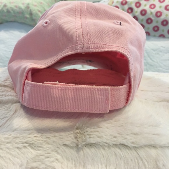 Hat - Picture 5 of 6