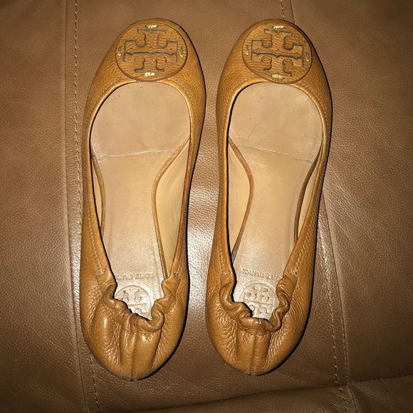 Tory Burch Shoes - Tory Burch Reva Tan