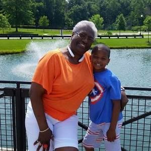 Meet your Posher, Ora