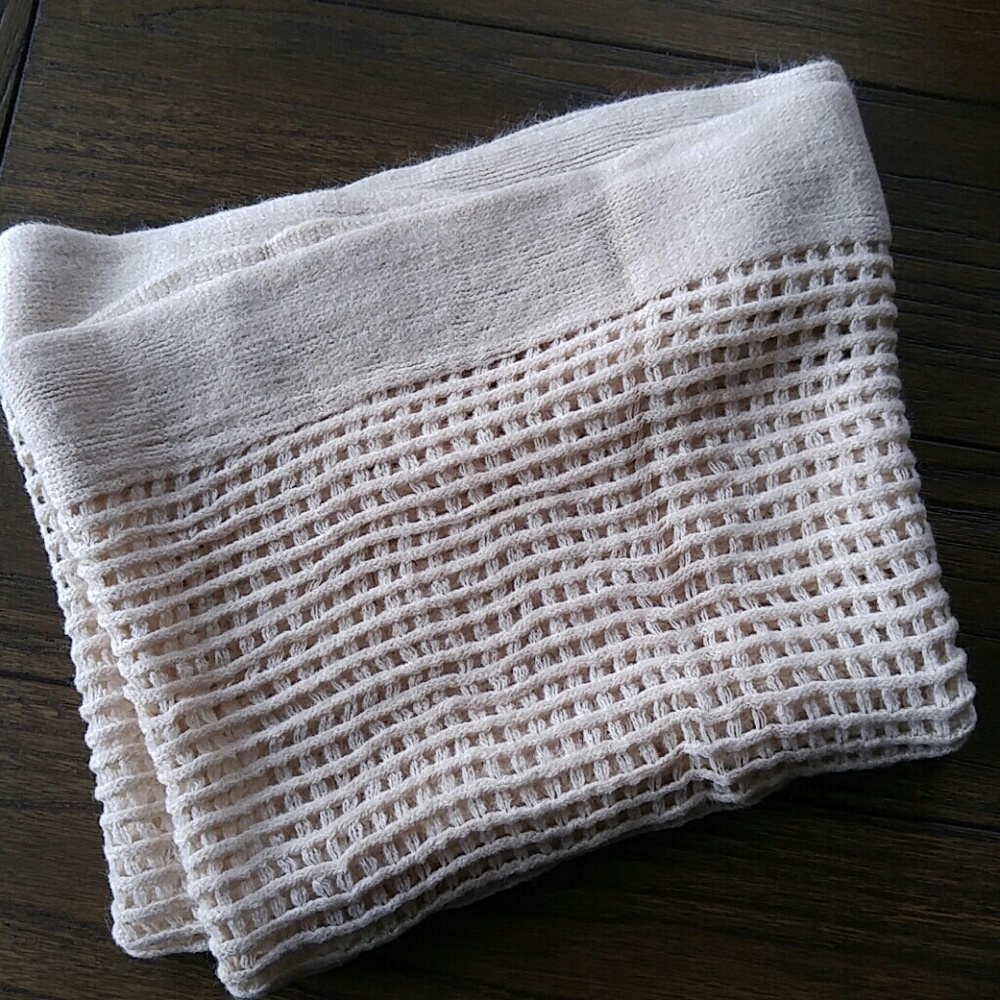 Oatmeal infinity scarf - Picture 2 of 3