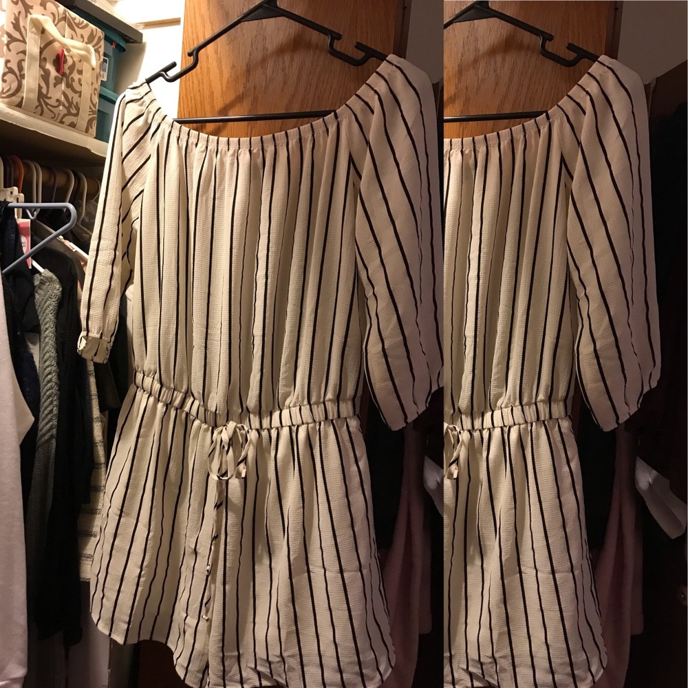 Off shoulder romper