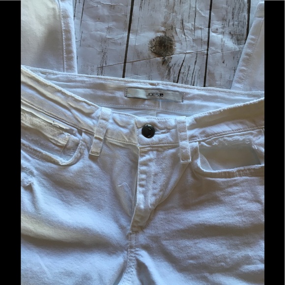 Jeans - Picture 3 of 4