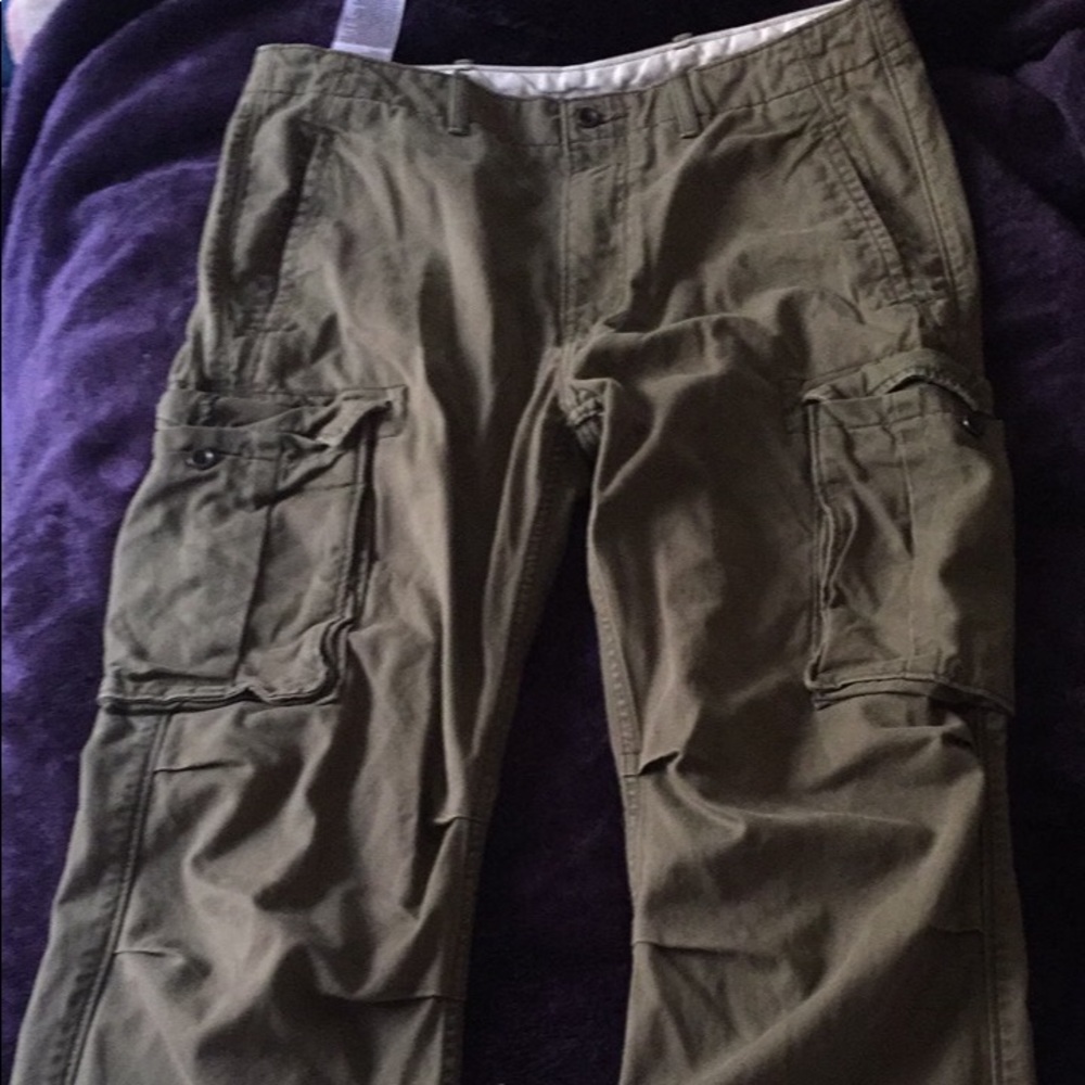Olive Levi Cargo Pants!
