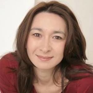 Meet your Posher, Eva