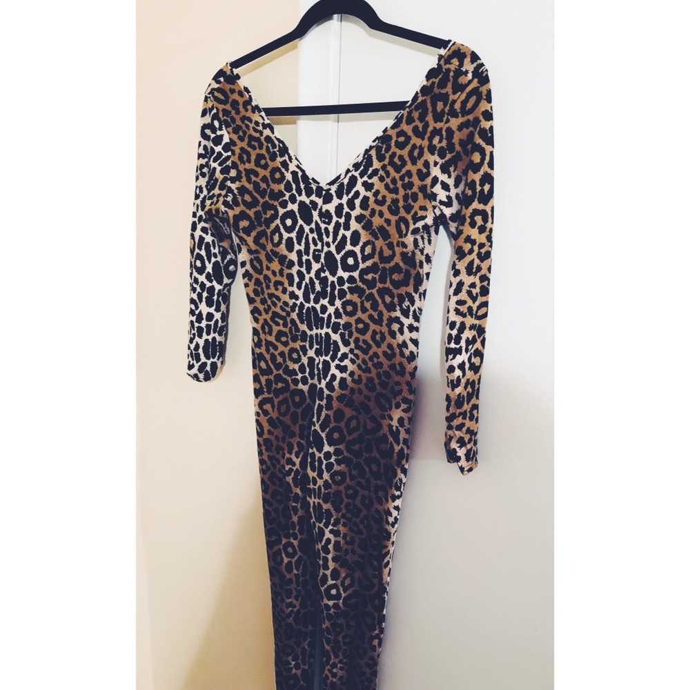 Petite Leopard Print Jumpsuit - Picture 2 of 2