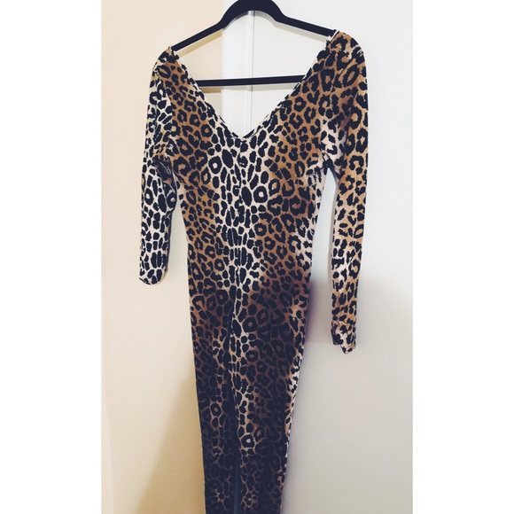 Petite Leopard Print Jumpsuit - Picture 2 of 2
