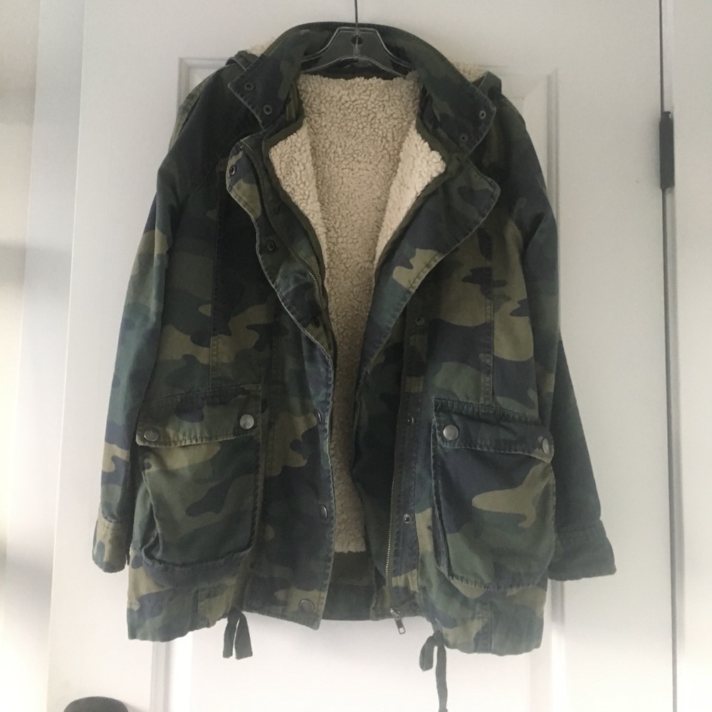 Cozy, warm camouflage coat