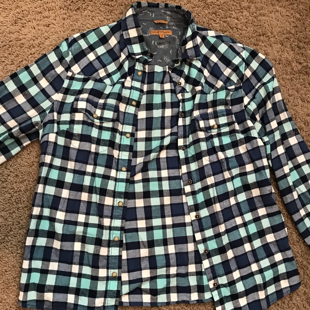 Plaid long sleeve shirt.