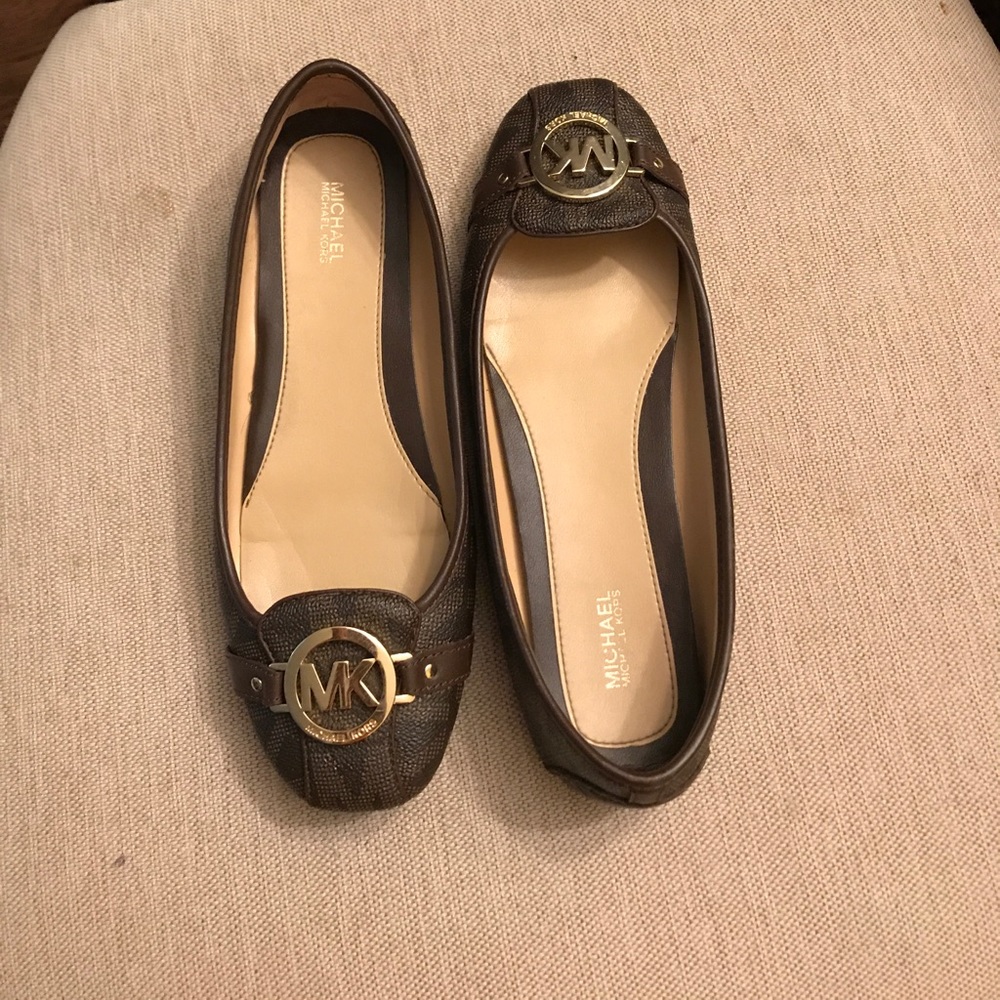 Michael Kors flats Size 10