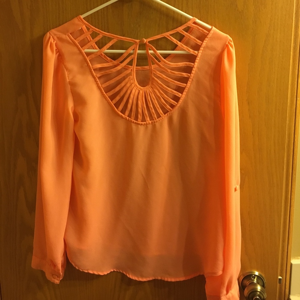 Blouse - Picture 2 of 2