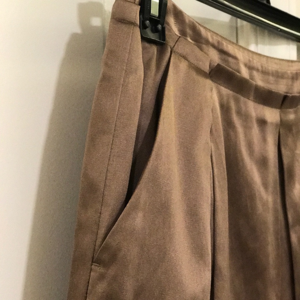 Skirt - Picture 2 of 3