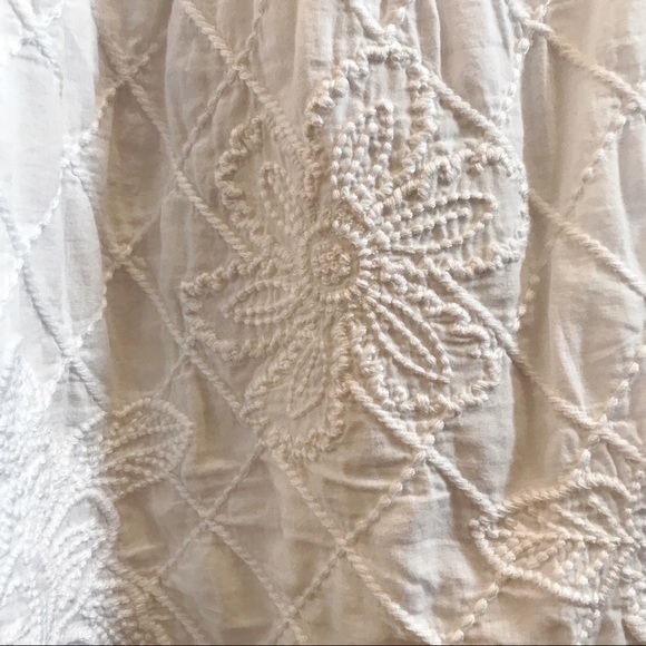 A) Anthropologie Floreat flower embroidered skirt - Picture 2 of 8