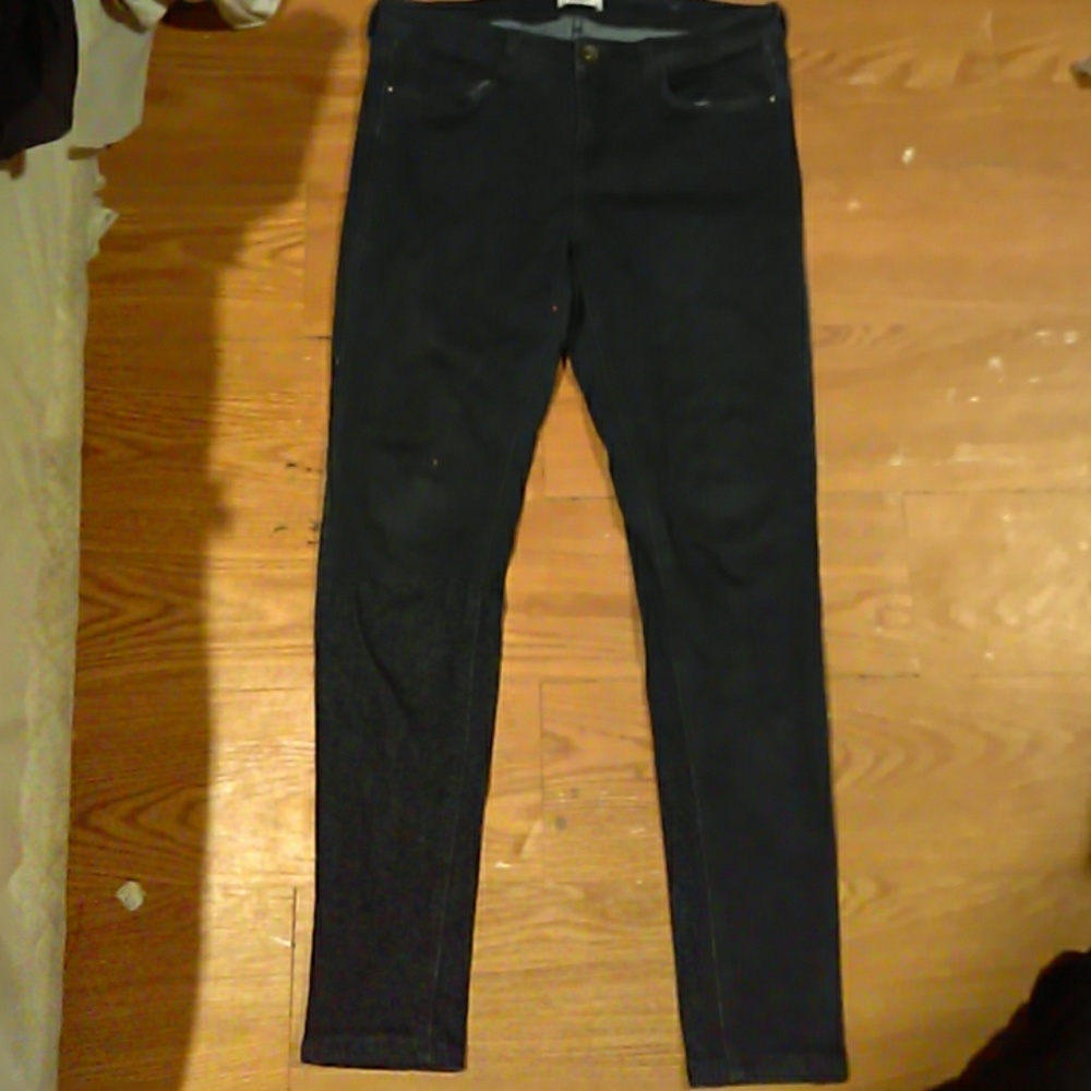 Skinny jeans