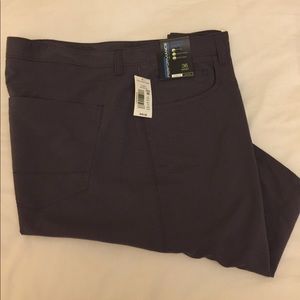 SALE❗️NWT Roundtree and Yorke Performance Shorts