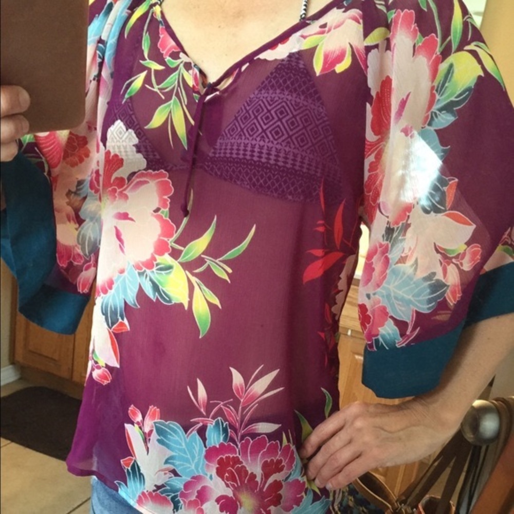 NWOT Express Sheer Floral Kimono Top