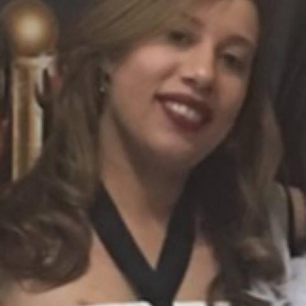 Meet your Posher, Carolina