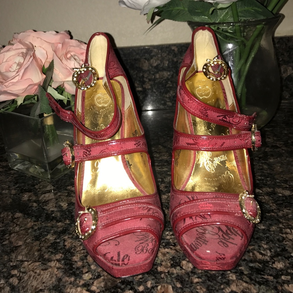 Red bottom , Apple Bottoms Heels