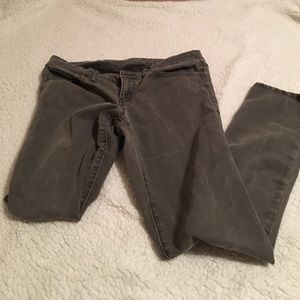 Gray skinny jeans 👖