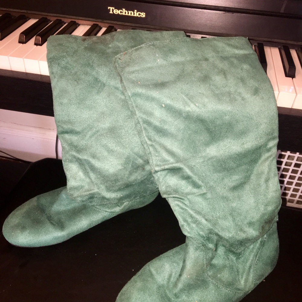 Teal suede boots size 9