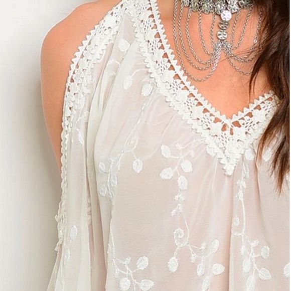 Ivory Gypsy Victorian Embroidered Lace Tunic Top - Picture 6 of 7