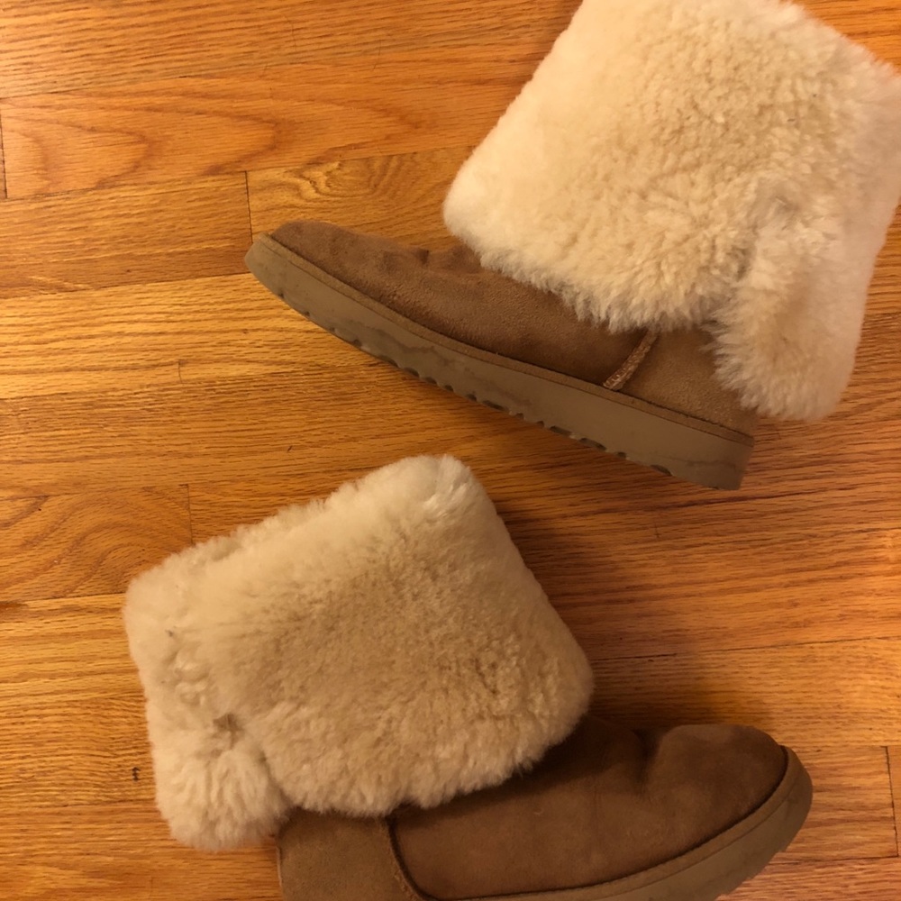 TALL UGG BOOTS- CHESTNUT- 7.5