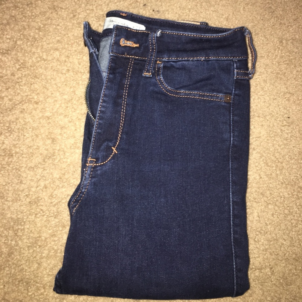 Abercrombie and Fitch high rise jeans