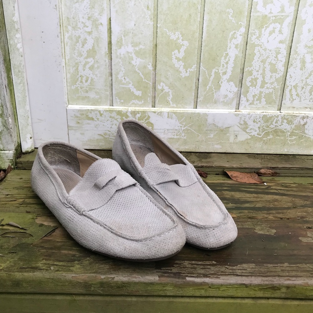 Suede Buks by Walk Over Driving Loafers