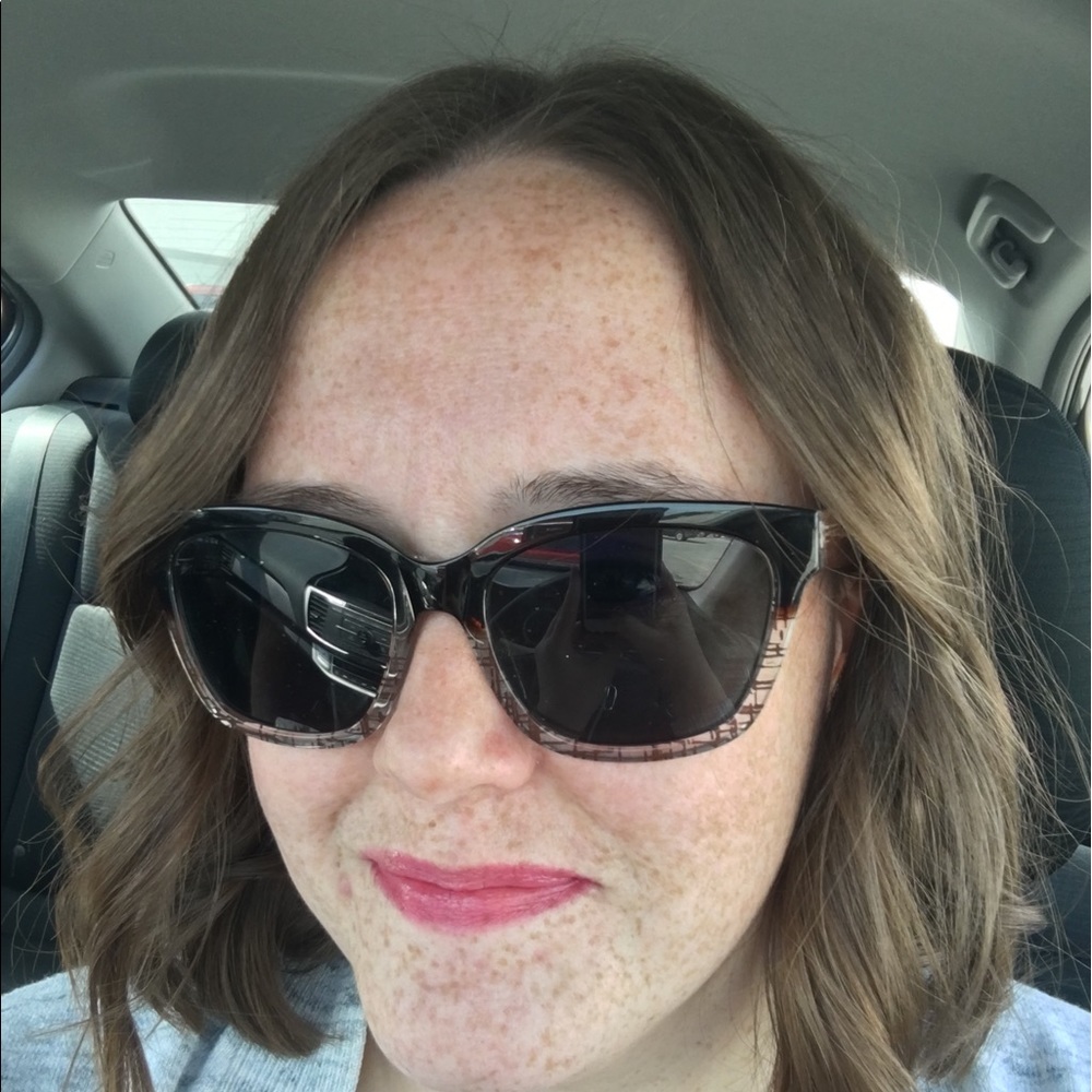 Meet your Posher, Shannon