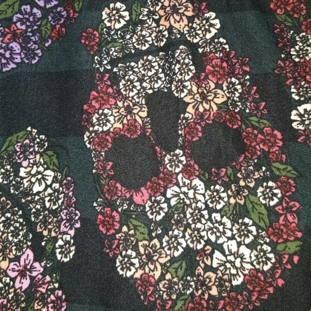 🦄UNICORN! LLR TC2 HALLOWEEN FLORAL SKULLS🦄