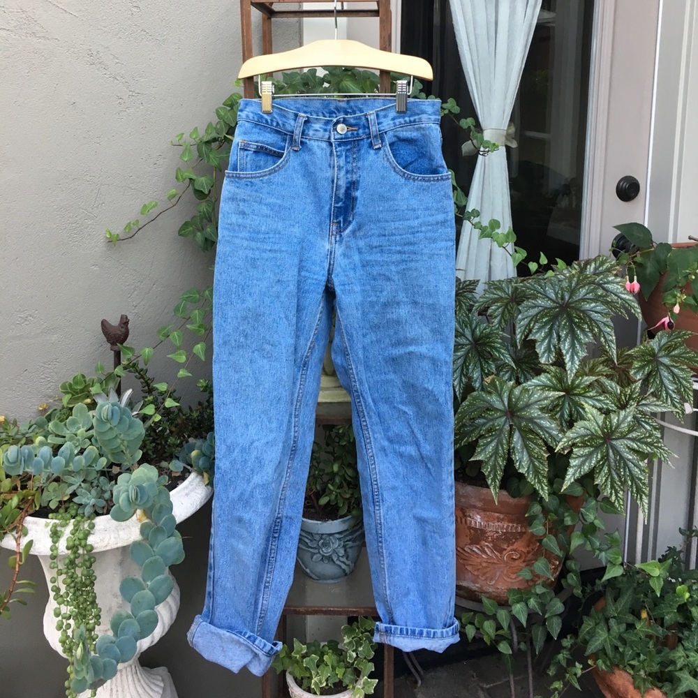 Brandy Melville Mom Jeans