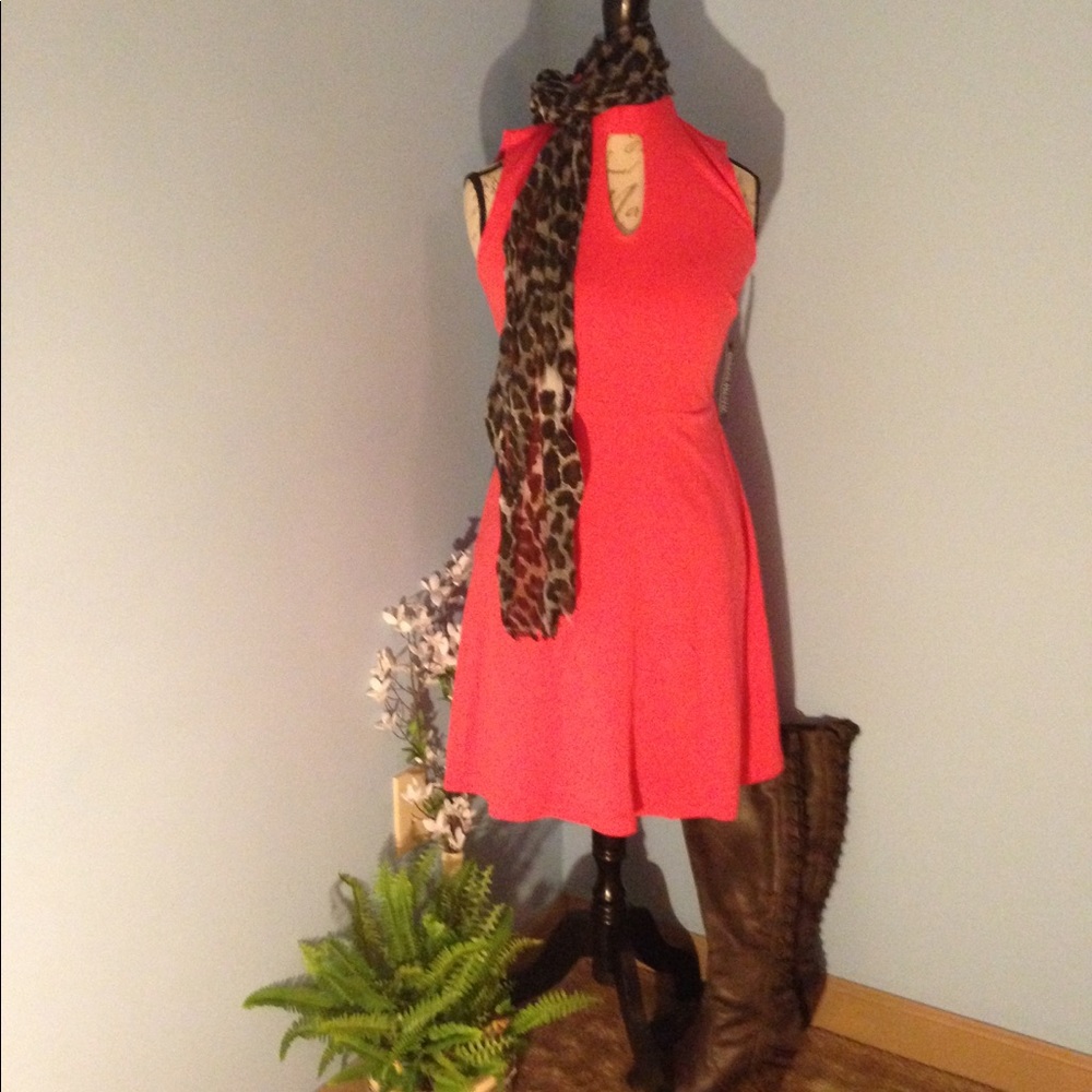 Keyhole fit & flare dress