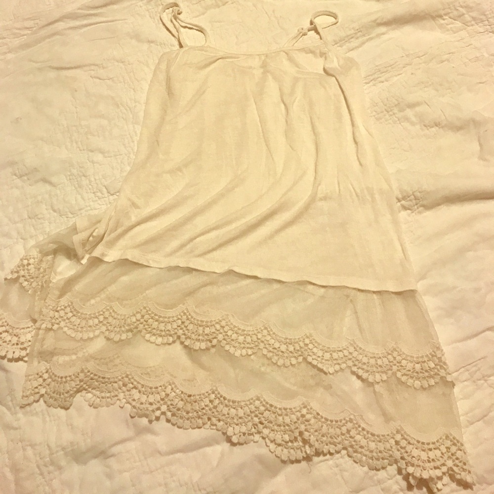Lace-edged Shirt Extender