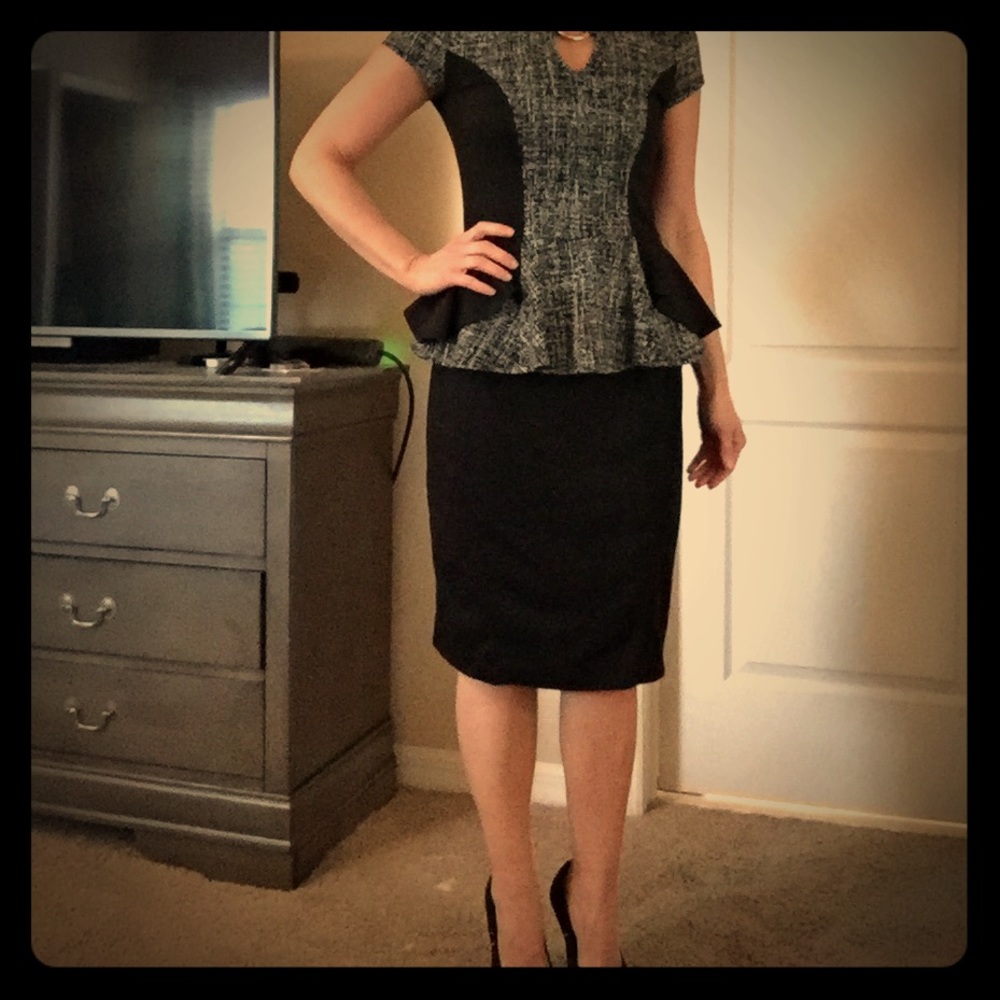 Kenneth Cole pencil skirt