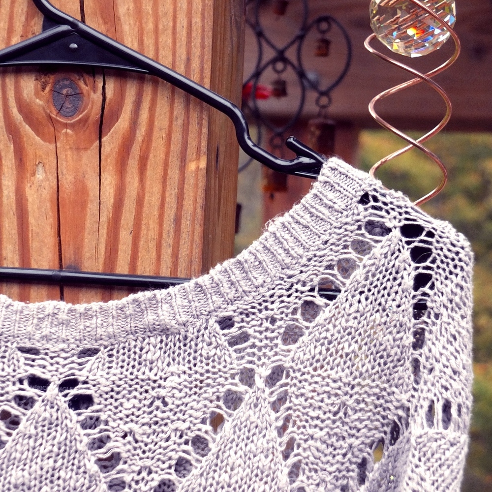 American Eagle Gray Knitted Sweater