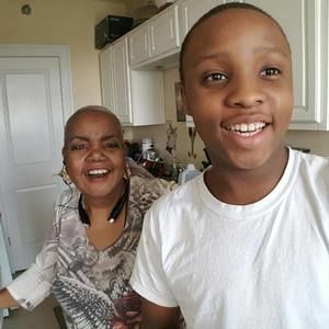 Meet your Posher, Takesha